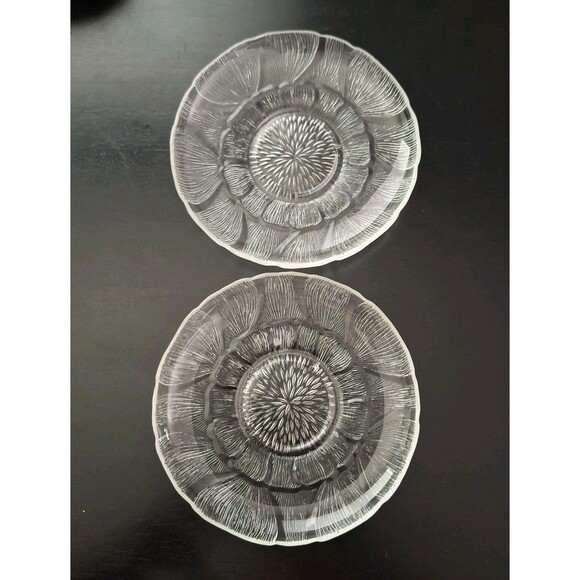 Set of 4 Arcoroc Fleur Clear Glass Cup Saucer Made in France 5 3/8" Discontinued - Picture 10 of 14